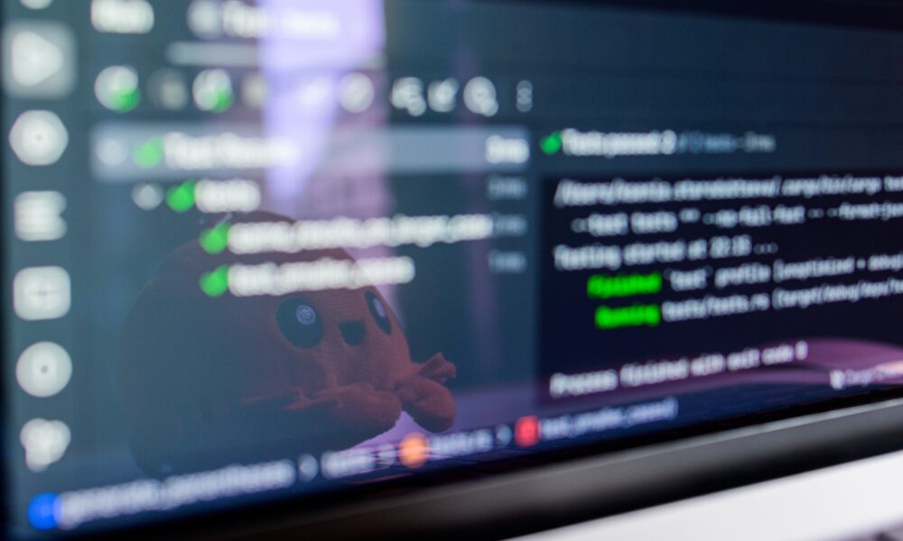 8 Benefits of Empowering Teams to Build Operational Tools Faster