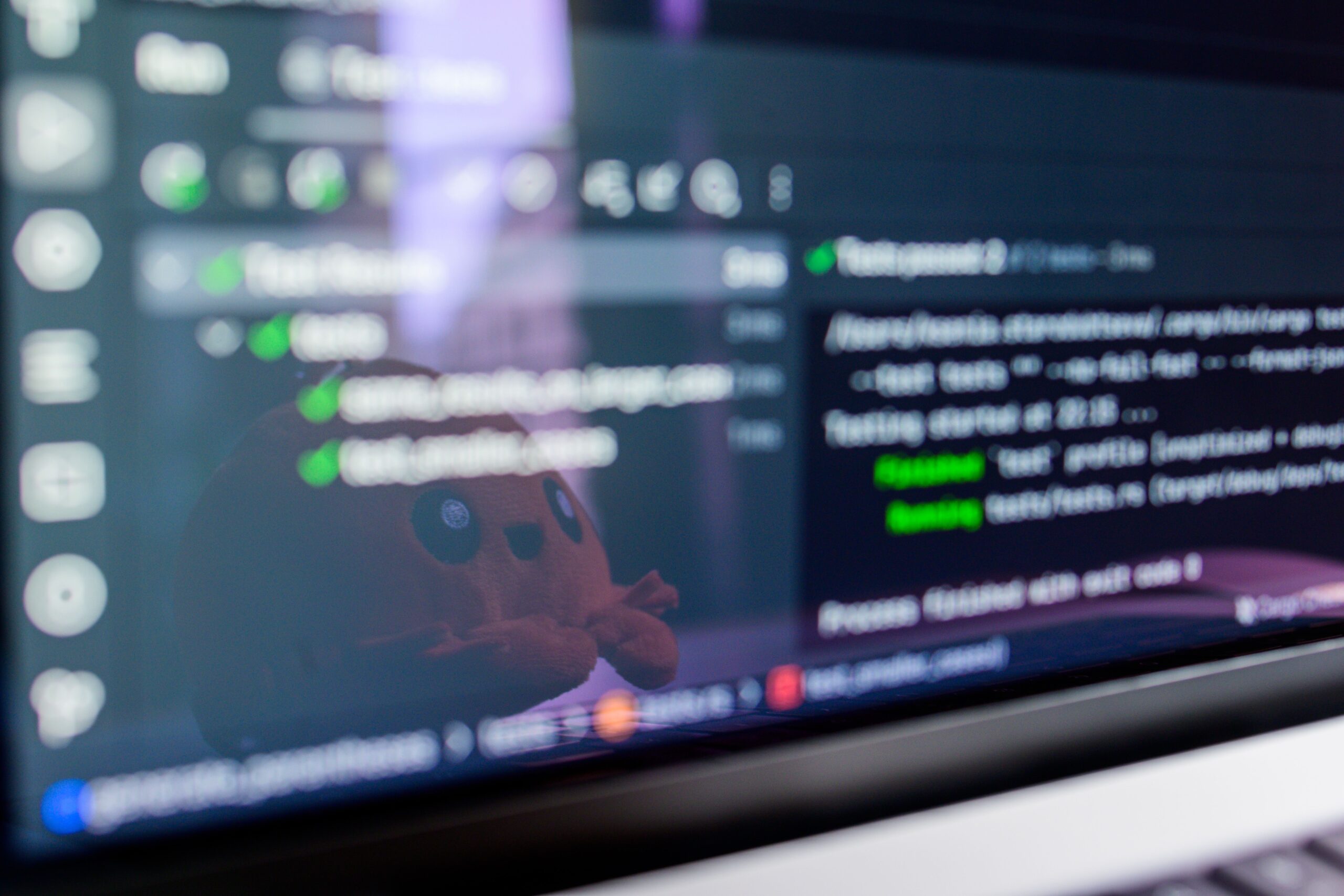 8 Benefits of Empowering Teams to Build Operational Tools Faster