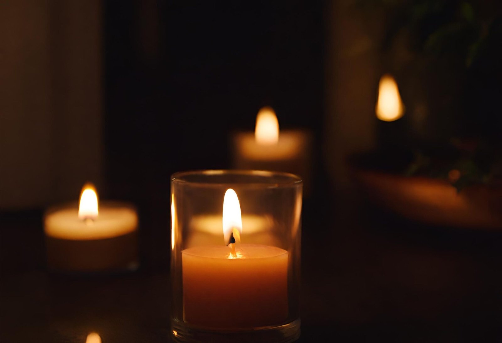 8 Business Opportunities Emerging in the Online Home Fragrance Market